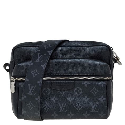 louis vuitton outdoor messenger black|outdoor lv bag.